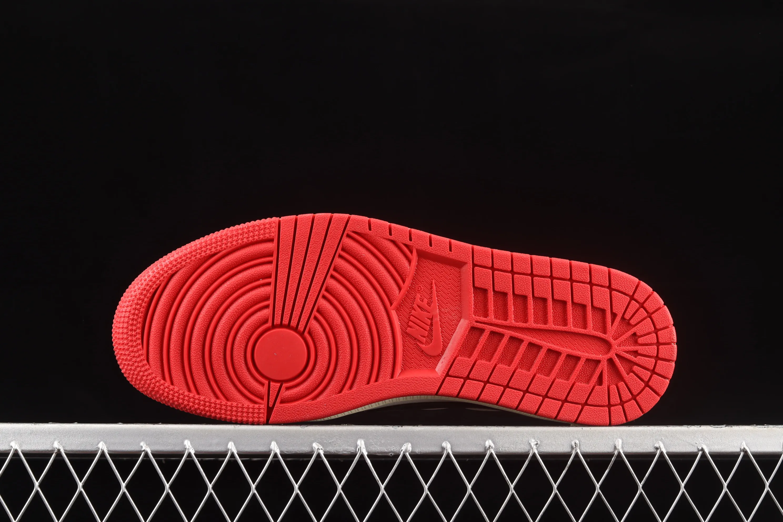 All categories Air Jordan Jordan series basketball shoes Air Jordan 1 Low Travis Scott x Air Jordan 1 Low AJ1 Joe 1 black and white red inverted low-top cultural sneakers DM7866-140